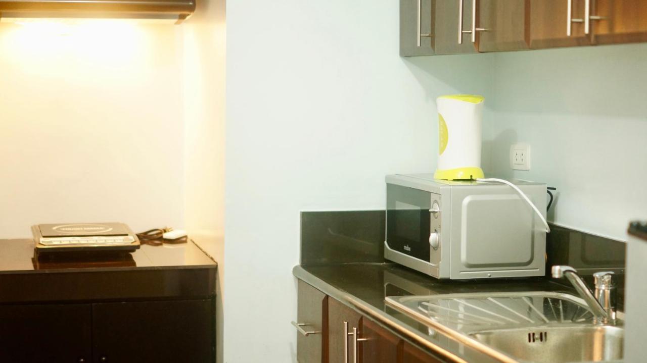 Manila Airport Staycation Near Naia Terminal 3 Pasay Eksteriør bilde